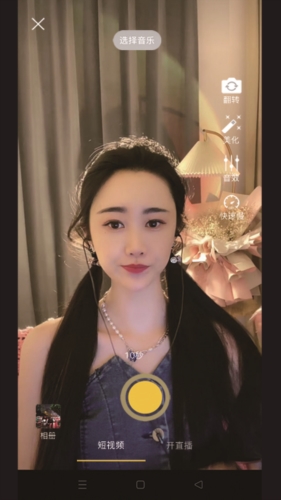 马龙：未来更关注梯队建设
